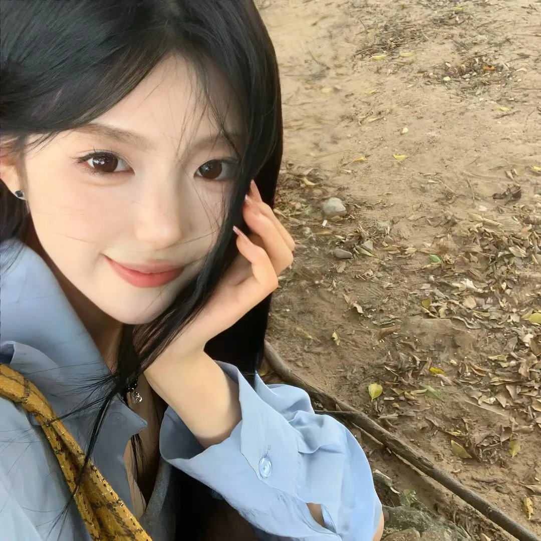 女魔